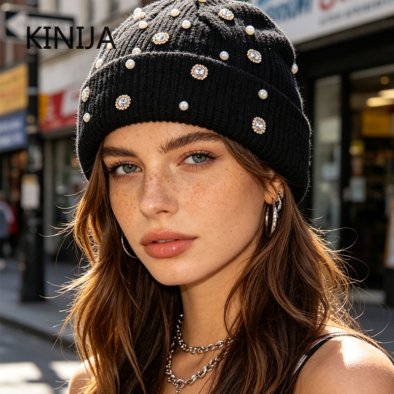 Gorro de Inverno de Malha com  - Beanie Cuffed Knit avaliação e preço